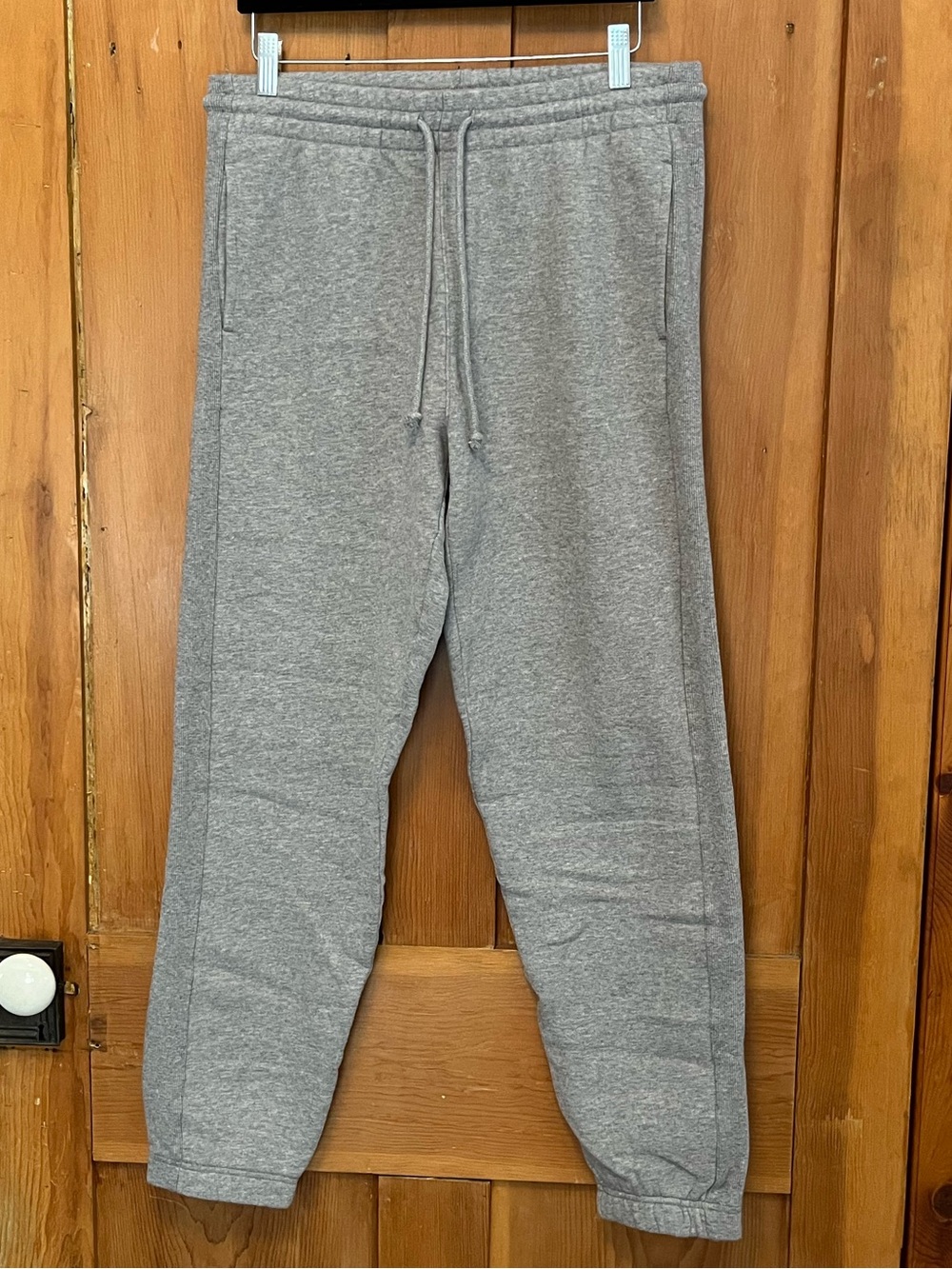 NWOT TNA Cozy Fleece Boyfriend Sweatpants